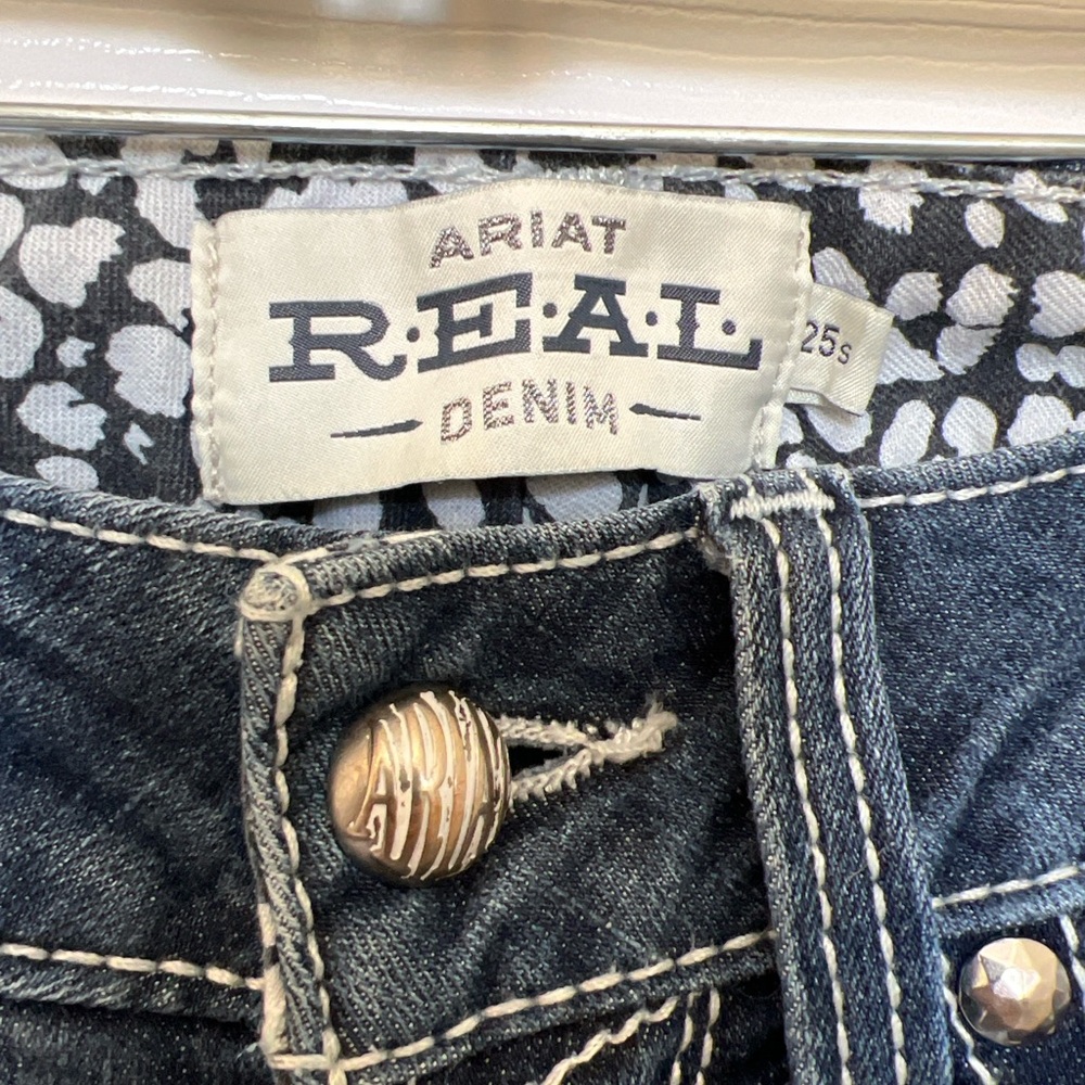 *Repaired* Ariat R.E.A.L. Denim Bootcut Jeans Dark Wash Stretch Women’s 25S - Picture 2 of 7